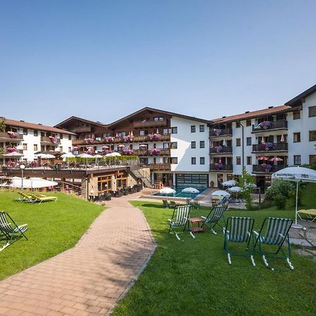 Hotel Kroneck Kirchberg in Tirol Bagian luar foto